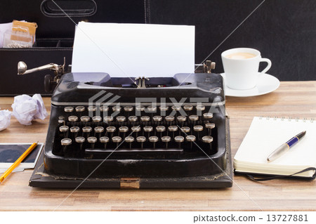 typewriter typewriter 13727881
