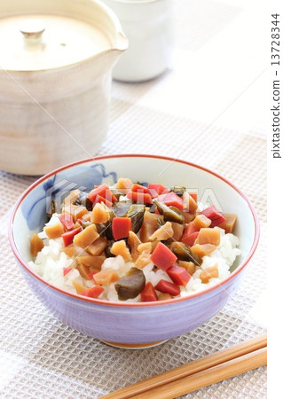 Kinzai Yoshihiro pickled and cooked rice 13728344