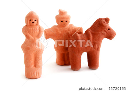 Haniwa of people and horses 13729163