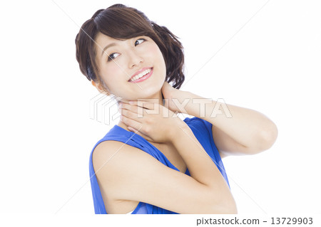 美女 美女 13729903