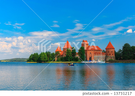 Trakai Island Castle in summer day Trakai Island Castle in summer day 13731217