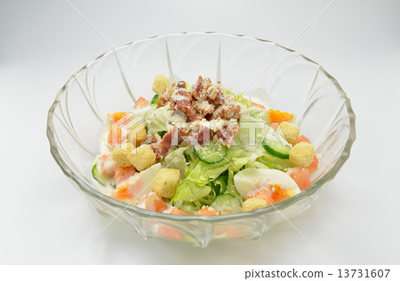 Caesar salad Caesar salad 13731607