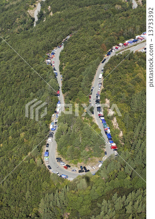 mountain road 13733392