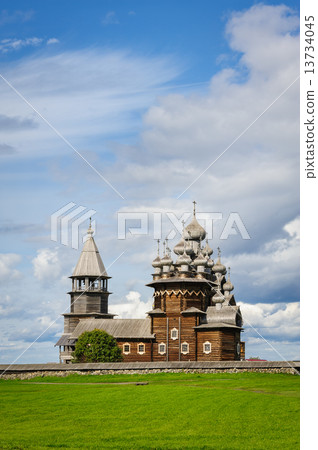 Wooden church at Kizhi under reconstruction 13734045