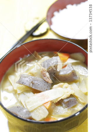 豬肉和蔬菜味噌湯 13734538