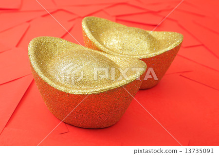 Rich in new year Rich in new year 13735091