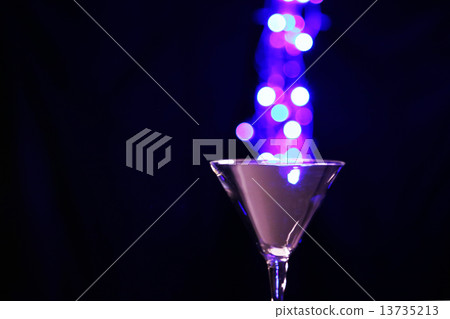 Illuminations and cocktail glasses 13735213