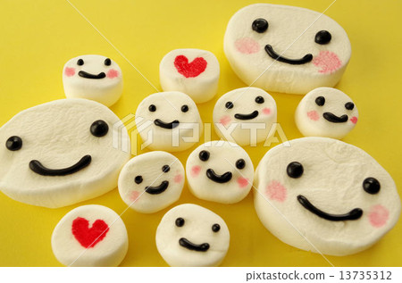 棉花糖微笑 13735312