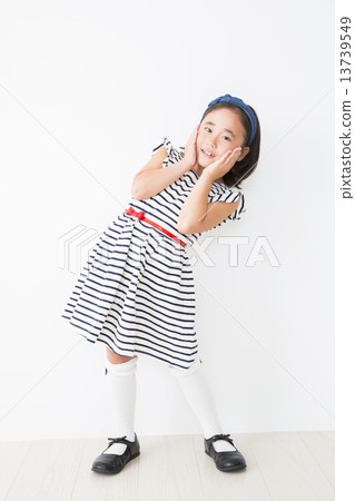 Portrait Girls Portrait Girls 13739549