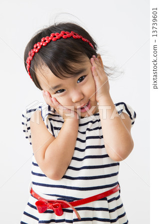 3歲的女孩 13739601