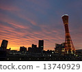 Kobe port tower of sunset 13740929