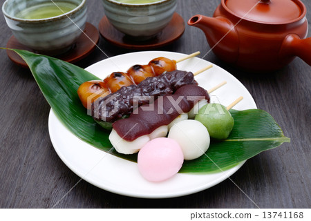Dango 13741168