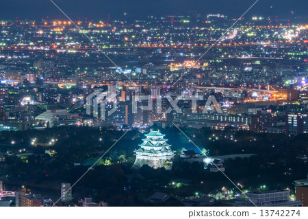 名古屋的夜景 13742274