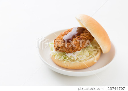 Croquette bread 13744707