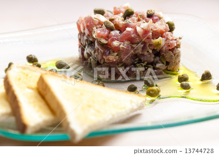 tuna tartar tuna tartar 13744728