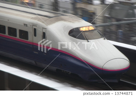 Tohoku Shinkansen E 2 series 1000 series Tohoku Shinkansen E 2 series 1000 series 13744871