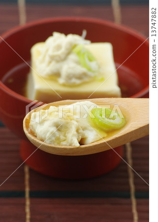 新鮮的腐竹美食 新鮮的腐竹美食 13747882