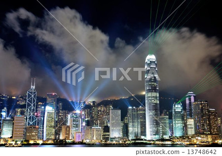 Hong Kong's night view image 13748642