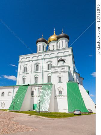 Cathedral located since 1589 in Pskov Krom 13751079