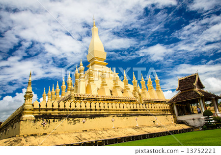 The golden pagoda wat Phra That Luang in Vientiane. The golden pagoda wat Phra That Luang in Vientiane. 13752221