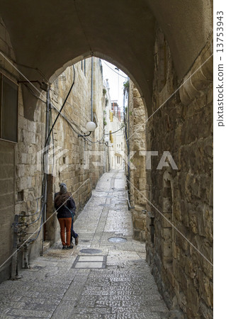 Jerusalem street in the old city . 13753943