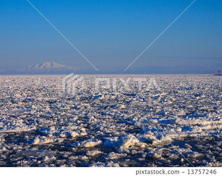 Drift ice in the Sea of Okhotsk Drift ice in the Sea of Okhotsk 13757246