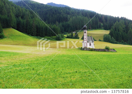 Santa Maddalena village santa maddalena St. Johann church st. Johann Santa Maddalena village santa maddalena St. Johann church st. Johann 13757816