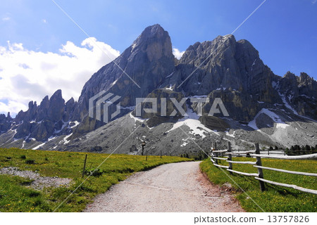 佩蒂西亞山monte putia sass putia 13757826