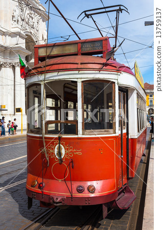 Red tram 13759137