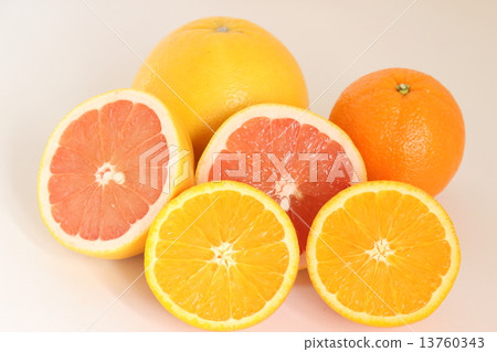 Grapefruit & Orange 13760343