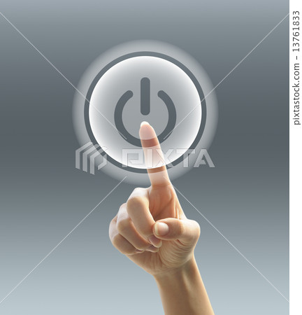 按下電源開關 13761833