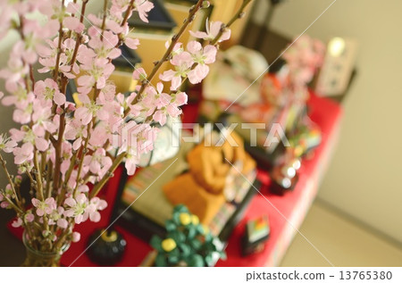 Hinamatsuri Hinamatsuri 13765380