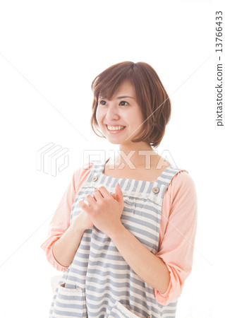 Apron, smile, person 13766433