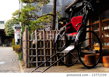 黃包車 黃包車 13772339