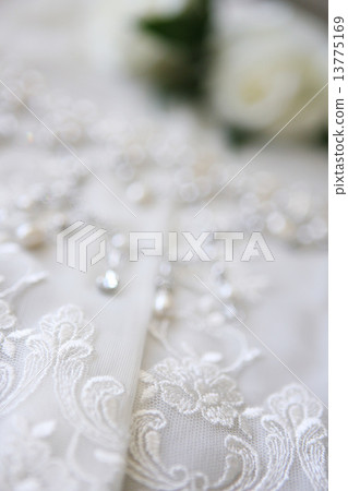 White wedding 13775169