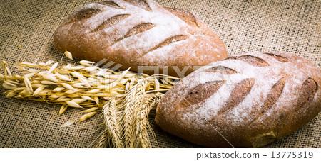 fresh white bread fresh white bread 13775319