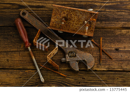 spare parts and instruments 13775445