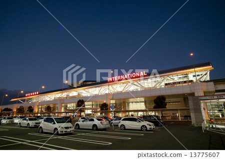 福岡機場國際航線夜視圖 13775607
