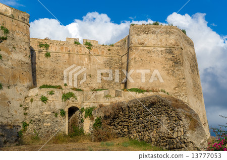 Castello di Milazzo Castello di Milazzo 13777053
