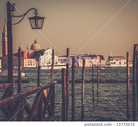 Seaview of Dodge's Palace in Venice 13778810