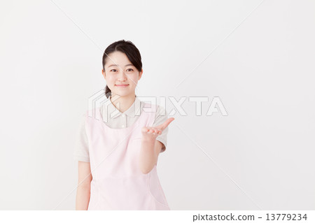 圍裙 伸出 呈現 13779234