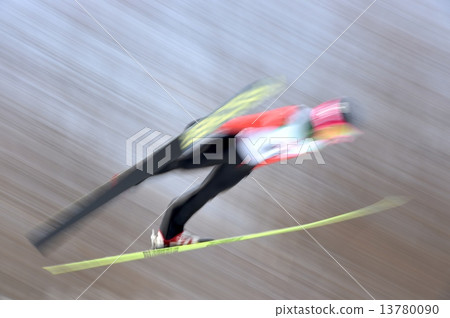 Ski jump 13780090