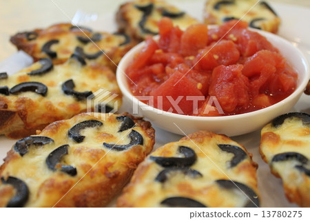 Crostini 13780275