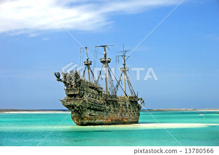 Caribbean Pirate Ship 13780566