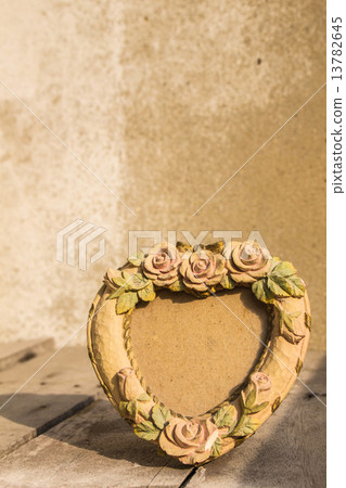 Picture frame on a wooden Picture frame on a wooden 13782645
