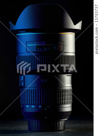 lens button close-up 13783737