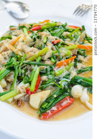 Seafood, Fried crab meat with curry powder 13784770