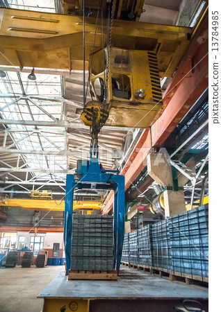 Stack pallets of paving stones 13784985