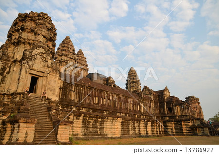 Angkor Wat  13786922