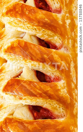 shaped pie 13788846